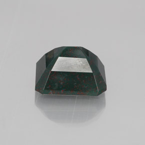 Pierre de sang Vert Tacheté naturelle Taille émeraude, 4.78 ct, Opaque