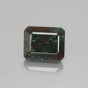 Héliotrope vert naturelle taille émeraude, 5,06 ct, opaque