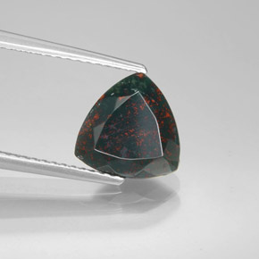 Héliotrope vert naturelle trillion, 1,90 ct, opaque
