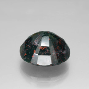 Héliotrope vert naturelle coupe ovale, 6,30 ct, opaque