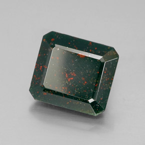 Héliotrope vert naturelle taille émeraude, 6,36 ct, opaque