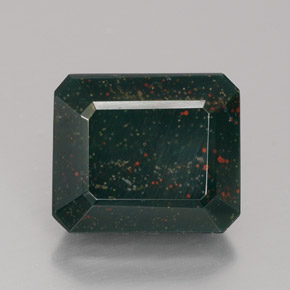 Héliotrope vert naturelle taille émeraude, 5,54 ct, opaque