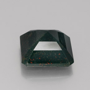 Héliotrope vert naturelle taille émeraude, 5,88 ct, opaque