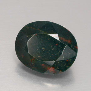 Héliotrope vert naturelle coupe ovale, 5,78 ct, opaque