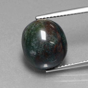 Héliotrope vert naturelle coupe ovale, 8,25 ct, opaque