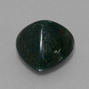 Pierre de sang Vert Tacheté naturelle Trillion, 7.14 ct, Opaque