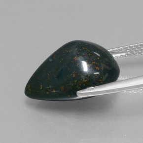 Héliotrope vert naturelle en forme de poire, 8,63 ct, opaque