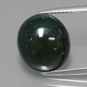 Héliotrope vert naturelle coupe ovale, 7,40 ct, opaque