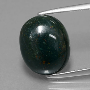 Héliotrope vert naturelle coupe ovale, 5,82 ct, opaque