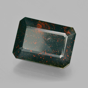 Héliotrope vert naturelle taille émeraude, 9,73 ct, opaque