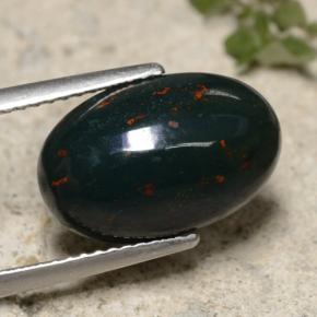Héliotrope vert naturelle coupe ovale, 5,49 ct, opaque