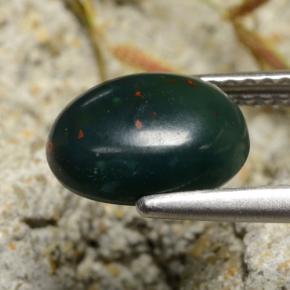 Héliotrope vert naturelle coupe ovale, 1,80 ct, opaque