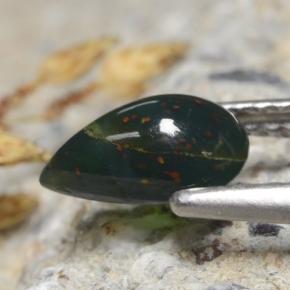 Héliotrope vert naturelle en forme de poire, 0,83 ct, opaque