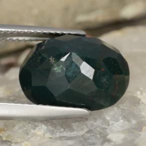 Héliotrope vert naturelle coupe ovale, 7,64 ct, opaque