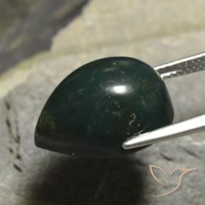 Pierre de sang Vert foncé naturelle En forme de poire, 13.48 ct, Opaque