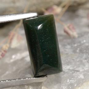 Héliotrope vert naturelle baguette, 1,65 ct, opaque