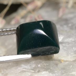 Héliotrope vert naturelle carré, 4,25 ct, opaque
