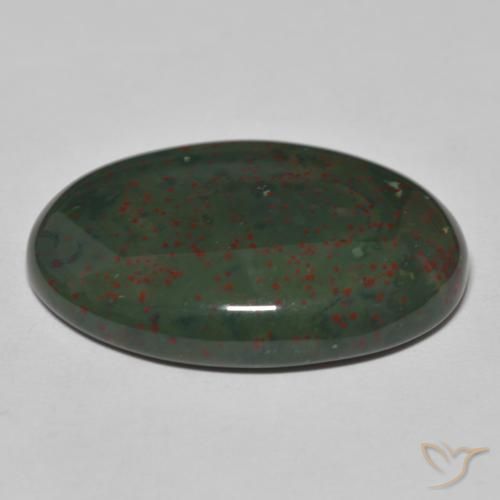 Pierre de sang Vert avec rouge naturelle ovale, 27.94 ct, Opaque