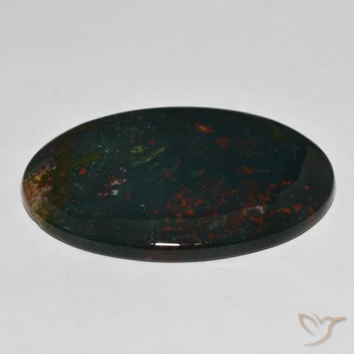 Pierre de sang Vert foncé naturelle ovale, 70.16 ct, Opaque