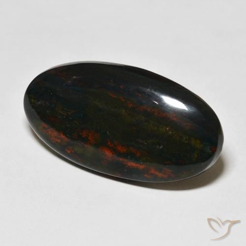 Pierre de sang Multicolore naturelle Coupe ovale, 28.60 ct, Opaque