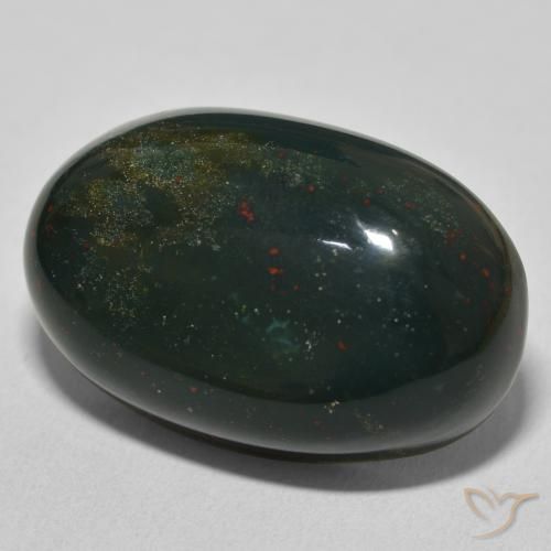 Pierre de sang Vert foncé naturelle ovale, 37.80 ct, Opaque