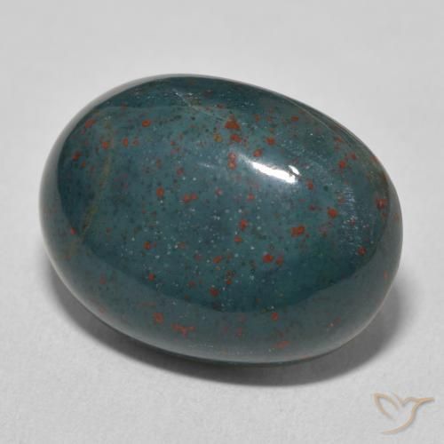 Pierre de sang Vert foncé moyen naturelle ovale, 14.14 ct, Opaque