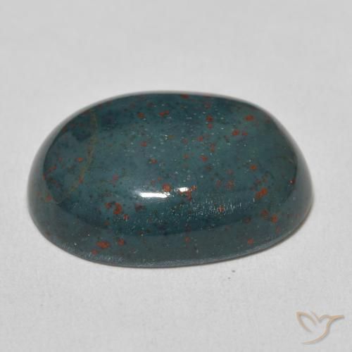 Pierre de sang Vert foncé moyen naturelle ovale, 14.14 ct, Opaque