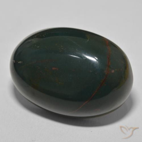 Pierre de sang Vert foncé moyen naturelle ovale, 94.86 ct, Opaque