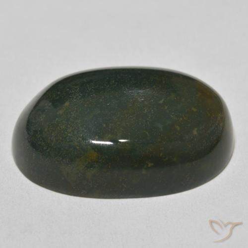 Pierre de sang Vert foncé naturelle ovale, 35.01 ct, Opaque