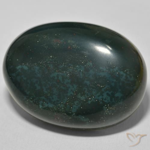 Pierre de sang Vert foncé naturelle ovale, 76.31 ct, Opaque