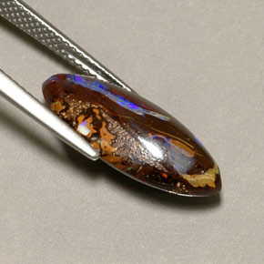 Opale boulder multicolore naturelle marquise, 6,17 ct, opaque