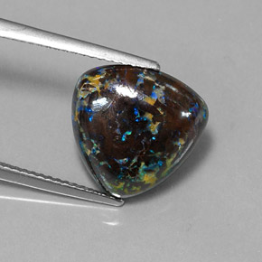 Opale boulder multicolore naturelle trillion, 7,96 ct, opaque