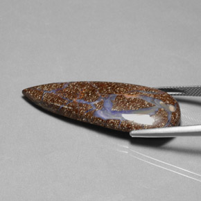 Opale boulder multicolore naturelle en forme de poire, 26,52 ct, opaque