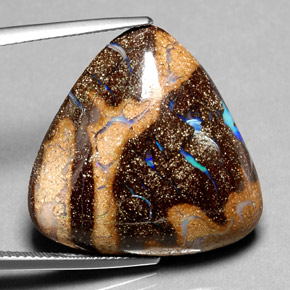 Opale boulder multicolore naturelle trillion, 25,23 ct, opaque