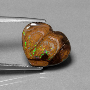 Opale boulder multicolore naturelle forme de coeur, 10,28 ct, opaque