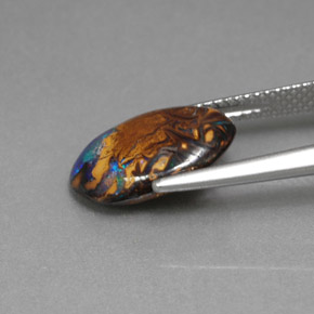 Opale Boulder Multicolore naturelle Coupe ovale, 3.78 ct, Opaque