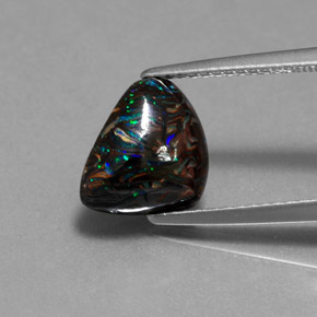 Opale boulder multicolore naturelle forme fantaisie, 3,13 ct, opaque