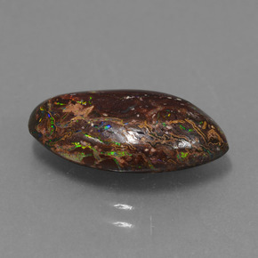 Opale boulder multicolore naturelle forme fantaisie, 4,45 ct, opaque