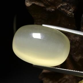 Calcite jaune naturelle coupe coussin, 41,83 ct, translucide