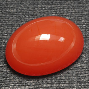Cornaline orange naturelle coupe ovale, 20,16 ct, translucide