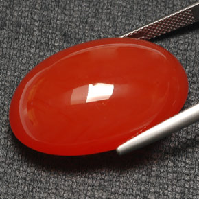 Cornaline Rouge orange naturelle Coupe ovale, 46.00 ct, Translucide