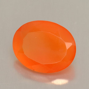 Cornaline Orange naturelle Coupe ovale, 1.76 ct, Translucide
