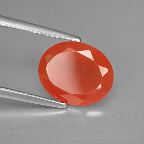 Cornaline Rouge orange naturelle Coupe ovale, 2.82 ct, Translucide