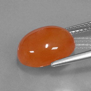 Cornaline orange naturelle coupe ovale, 4,81 ct, translucide