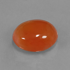 Cornaline rouge orangé naturelle coupe ovale, 4,33 ct, translucide