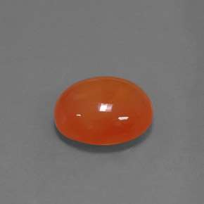Cornaline orange naturelle coupe ovale, 4,50 ct, translucide