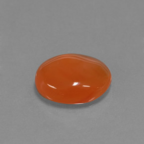 Cornaline orange naturelle coupe ovale, 3,69 ct, translucide