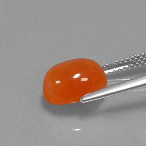 Cornaline orange naturelle coupe ovale, 3,24 ct, translucide