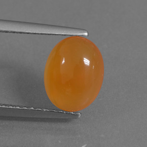 Cornaline orange naturelle coupe ovale, 1,89 ct, translucide