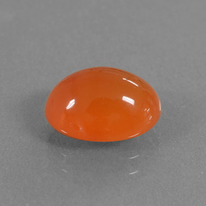Cornaline Orange naturelle Coupe ovale, 2.76 ct, Translucide